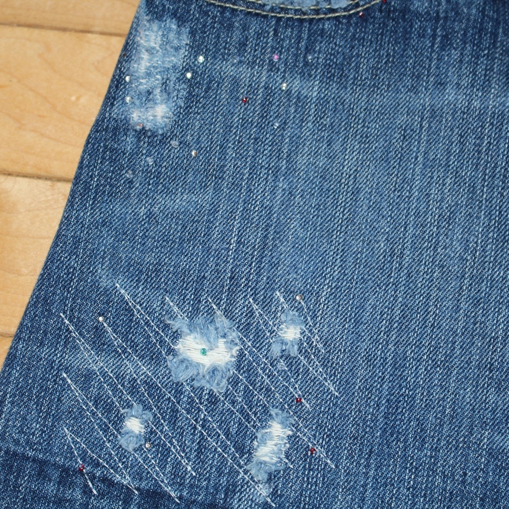 American Eagle Womens Jean Skirt Size 2 Distressed - Picture 3 of 8